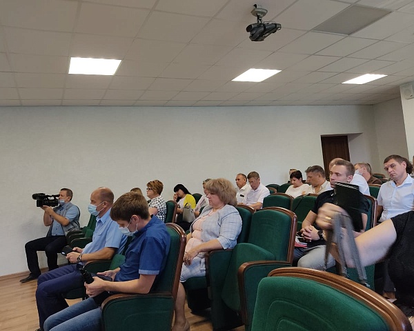Состоялось четырнадцатое заседание Думы Шпаковского округа