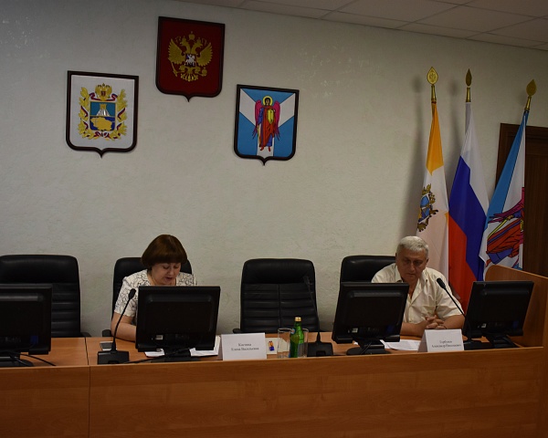   Информация о проведении публичных слушаний по проекту решения Совета Шпаковского муниципального района Ставропольского края «Об исполнении бюджета Шпаковского муниципального района Ставропольского края за 2017 год»
