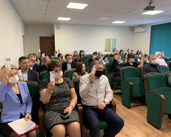 В Шпаковском муниципальном округе прошла XXXIX Конференция Шпаковского местного отделения партии "ЕДИНАЯ РОССИЯ"