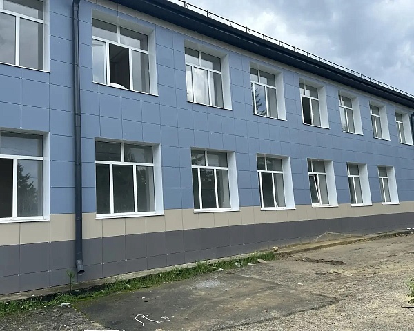 Депутаты проверили ход выполнения капитального ремонта школы
