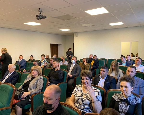 СОСТОЯЛОСЬ ВОСЕМНАДЦАТОЕ ВНЕОЧЕРЕДНОЕ ЗАСЕДАНИЕ ДУМЫ ШПАКОВСКОГО МУНИЦИПАЛЬНОГО ОКРУГА